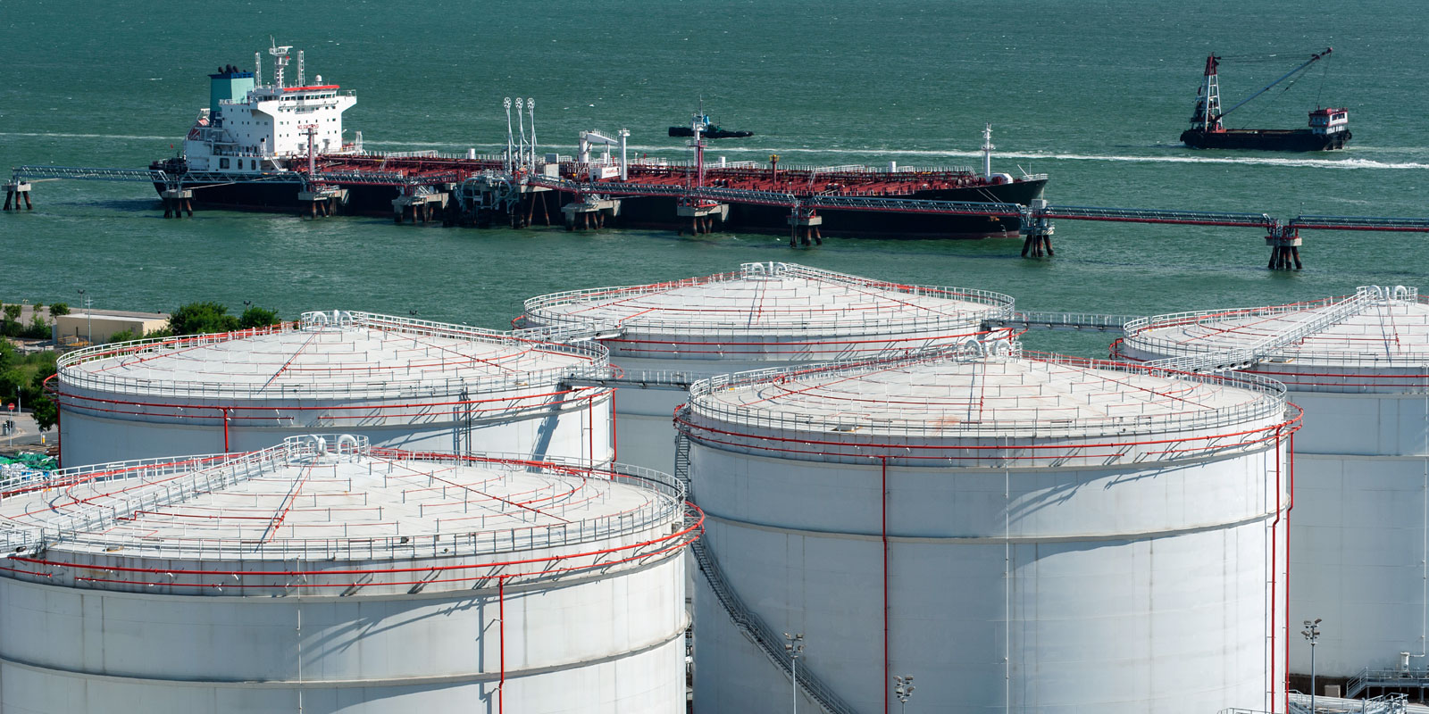 Almacenamiento de petróleo crudo
